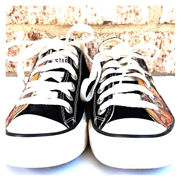 converse with face on side